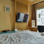 Circle Rooms Patraland Urbano