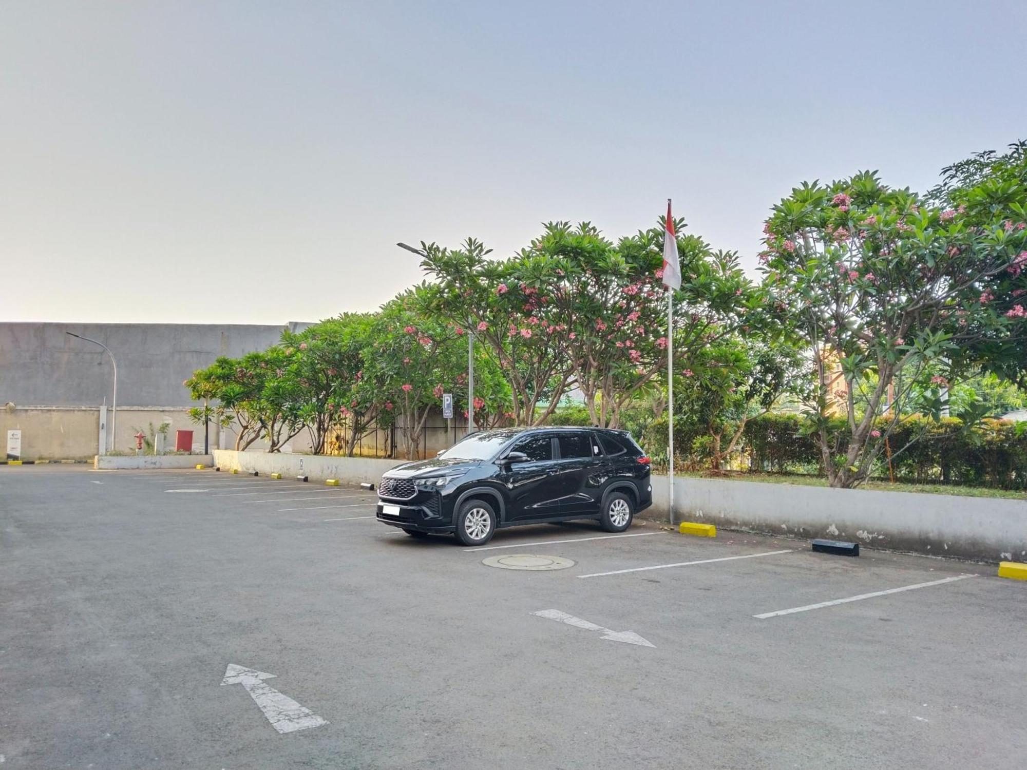Circle Patraland Urbano Hotel 3*